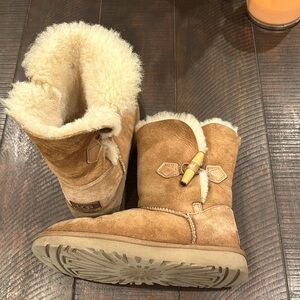 UGG Tan Shearling Boots